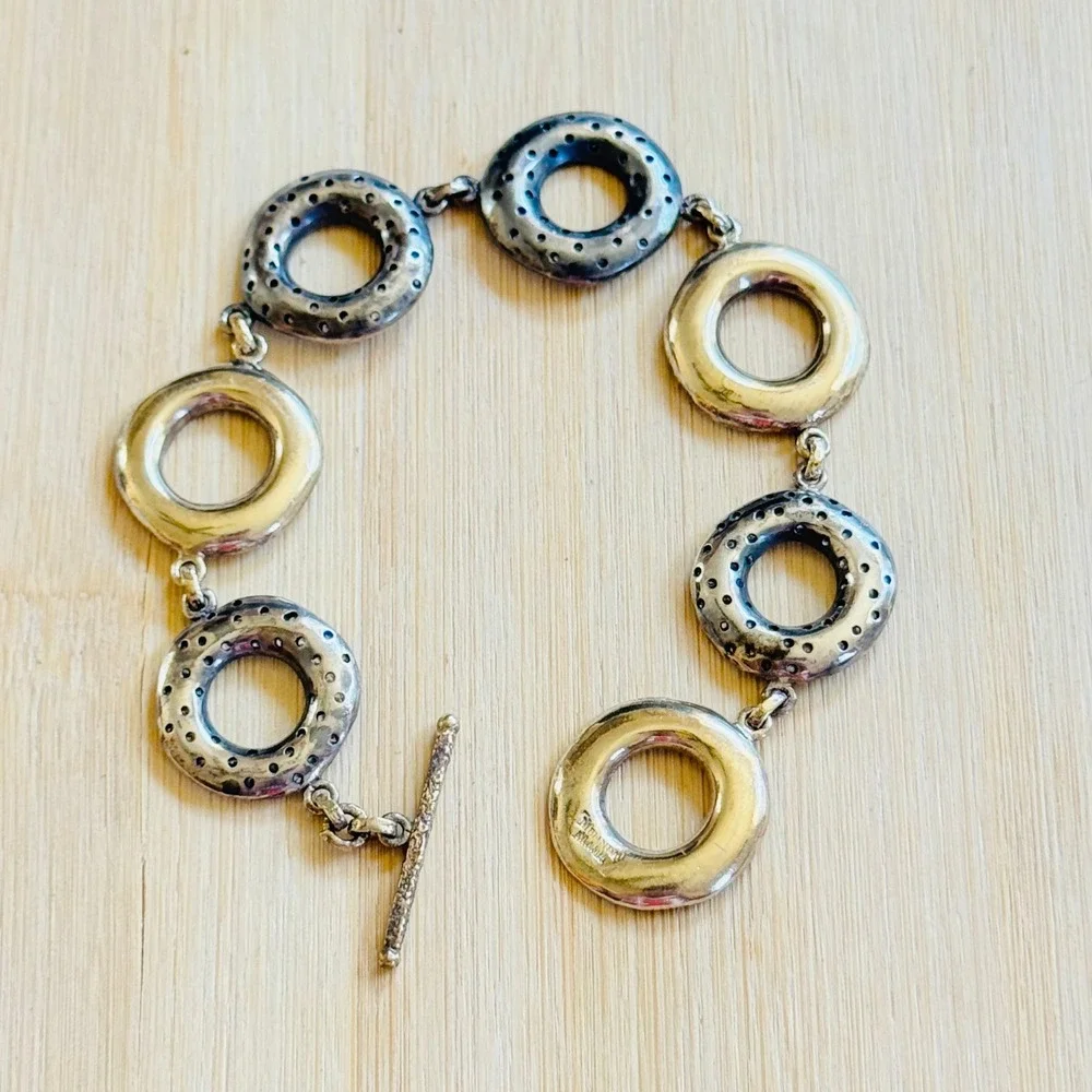 Maria Melinda MM Jeweled Circle Link Bracelet Brutalist Designer high end Toggle